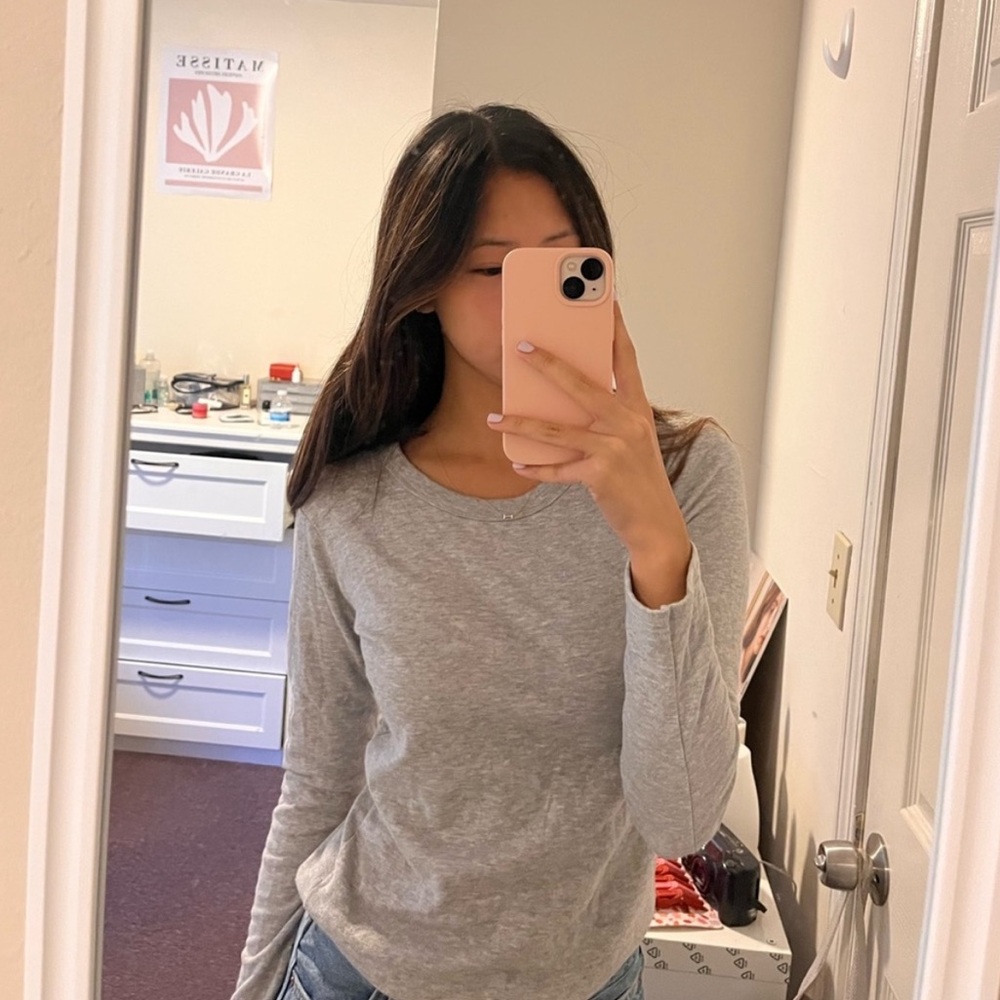 Brandy Melville grey long sleeve
